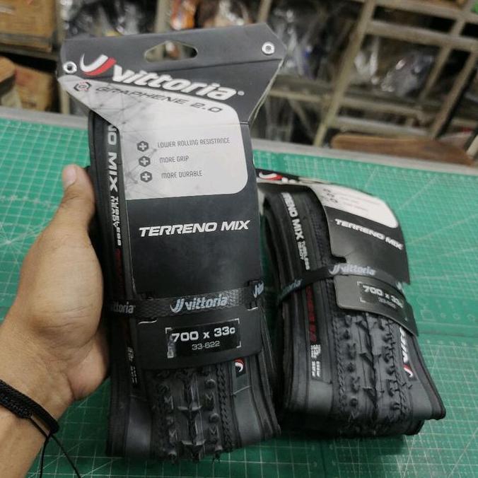 Vittoria-Terreno Mix Graphene 2.0 700 X 33-622 Keflar Gravel Ban Luar 700 X 33C Vittoria Terreno Mix