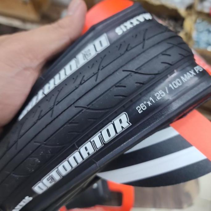 Maxxis 26 X 125 Detonator Kevlar - Ban Luar 26 X 125 Maxxis Detonator Kevlar Harga Satuan Keflar