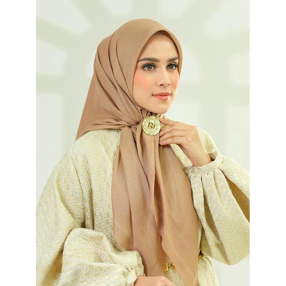 Buttonscarves Today's Scarf - Khaki.