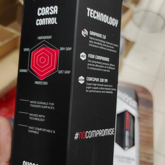 Vittoria Corsa Control Graphene 2.0 700 X 25C