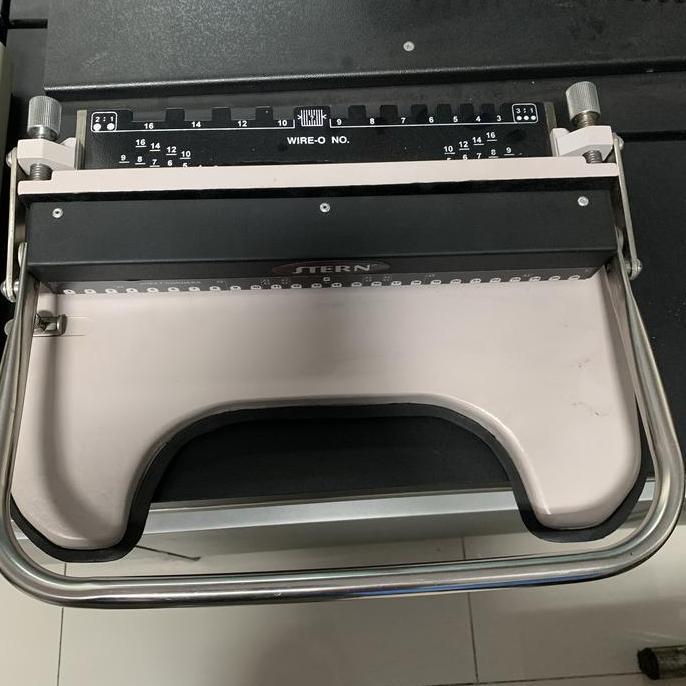 MESIN JILID KAWAT STERN SPIRAL F4 2:1 ORIGINAL DAN TERPERCAYA