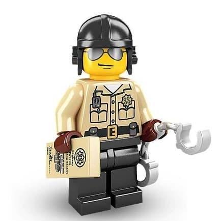 Lego Minifigures 8684 Series 2 Traffic Cop MiSP