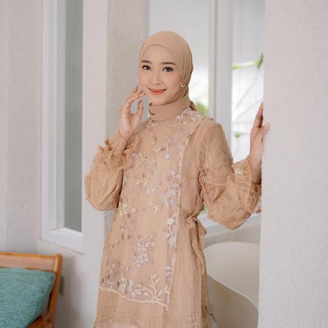 Delova Wardrobe - Gamis Aruna Bordir Modern Brukat Vintage Premium Outfit Atasan Wanita Outer Tali R