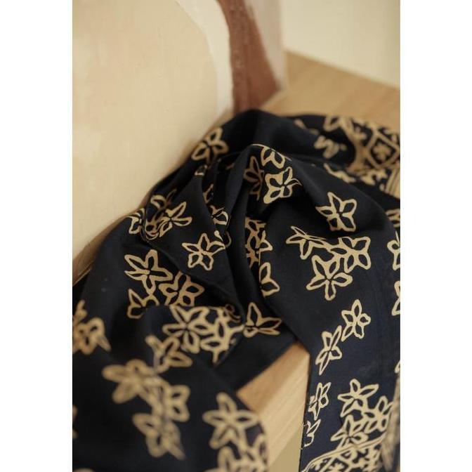 BATIK RATU - Scarf Batik Bunga Melati - Blue | DNC murah
