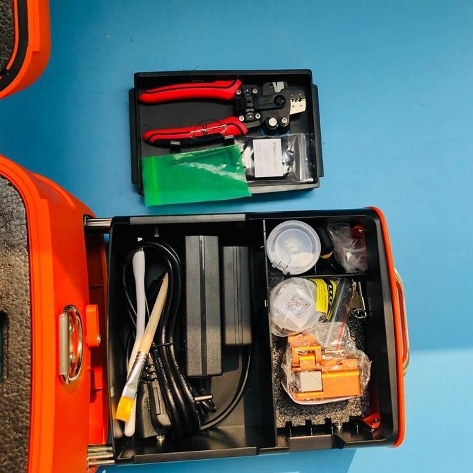 AI-7S AI-8C AI-9 FUSION SPLICER AUTOMATIC INTELLIGENT SIGNAL FIRE