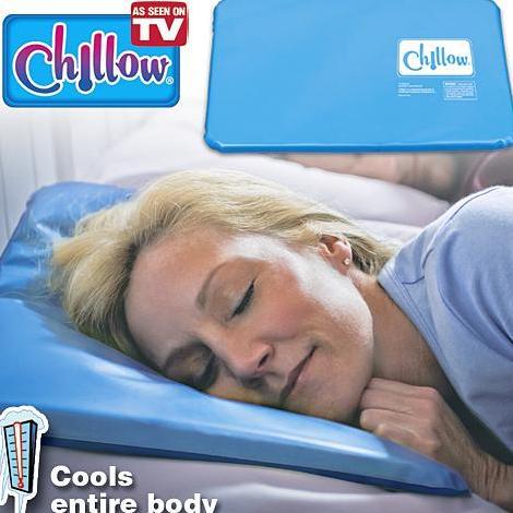 Chillow Pillow Bantal Air Dingin Penurun Panas Badan Bantal Gel Dingin