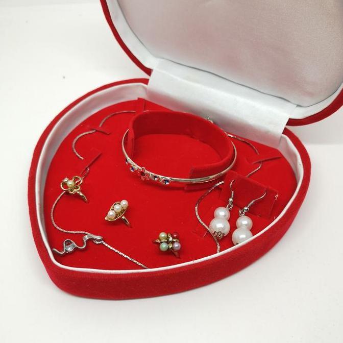 Kotak Perhiasan Set Bagus Kotak Mahar Set Kotak perhiasan bludru