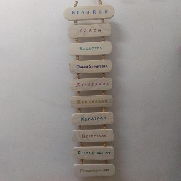 hiasan dinding rohani buah roh bahan kayu