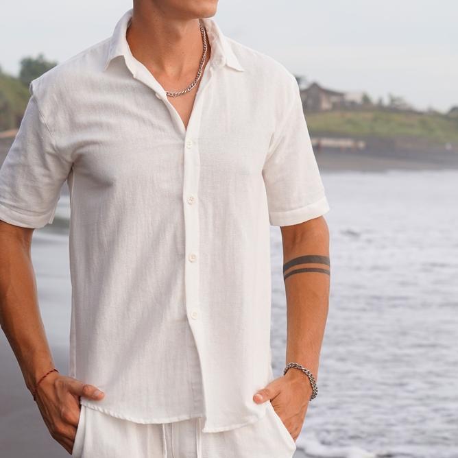 Beachwell Kemeja Pria Linen Katun Angel Canggu Series Kemeja Pantai Putih Casual Lengan Pendek Polos