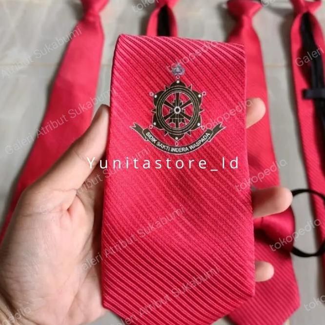 Dasi Reskrim Merah Instan Pakai Resleting Anti Ribet Dasi Reserse