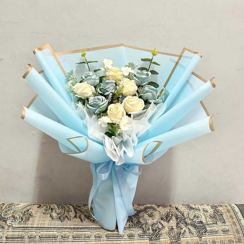 Buket bunga / buket tunangan / buket lamaran / buket bunga palsu / bunga imitasi /buket bunga wisuda