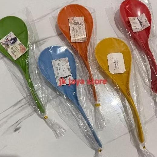 souvenir pernikahan isi 100 pcs centong pelangi kemasan plastik souvenir centong nasi