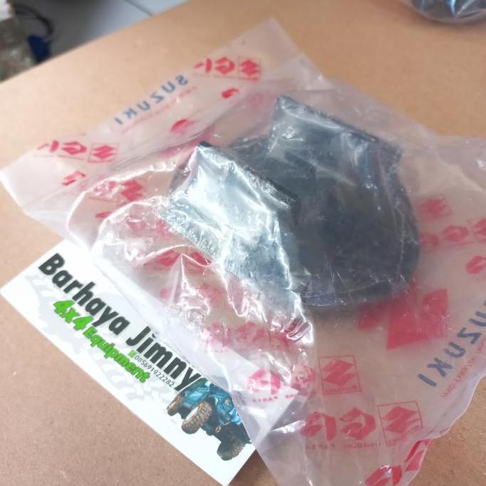 MOUNTING TRANSMISI JIMNY KATANA KARET BANTALAN PERSENELING