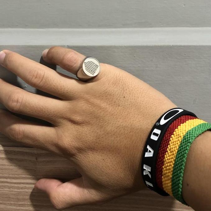 Gelang Rasta Reggae Rajutan Tebal & Lebar
