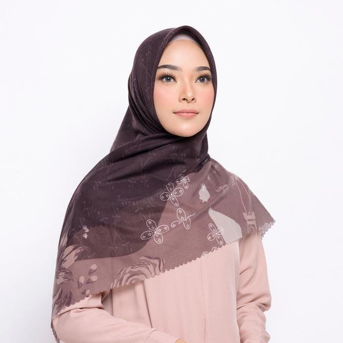 SEVEKIRANA - ZM ZASKIA MECCA YOGYA CHARCOAL SCARF HIJAB SEGI EMPAT VOAL PREMIUM