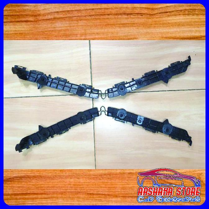 Bracket Bumper Belakang Innova Reborn