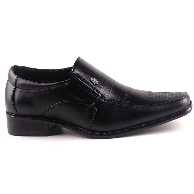 Jackson - Sepatu Pantofel Jackson Kelud 1Jk Hitam