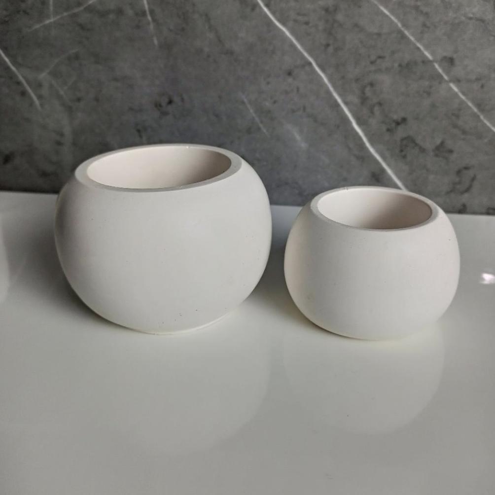 Promo Cod Round Pot/Pot Bulat Telor -Semen - Concrete - Untuk Tanaman Mini Atau Lilin Aromaterapi 