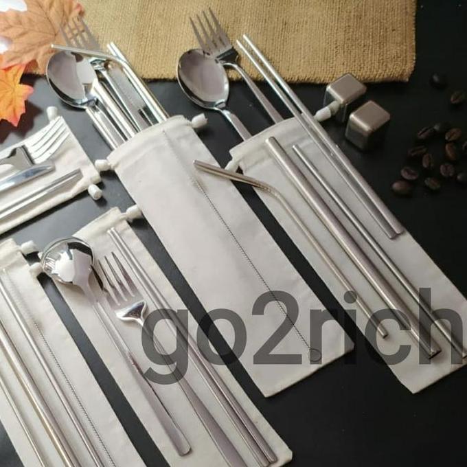 Sendok Set Sendok Korea Set Garpu Sumpit Sedotan Stainless Set Pouch