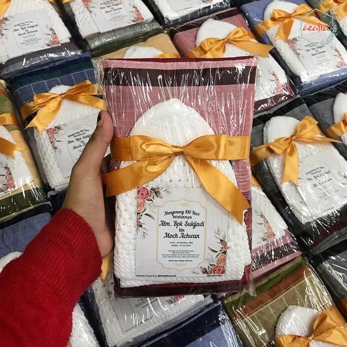 Hampers Sarung + Peci Rajut Souvenir Tahlilan Tasyakuran Oleh Oleh Haji Umroh