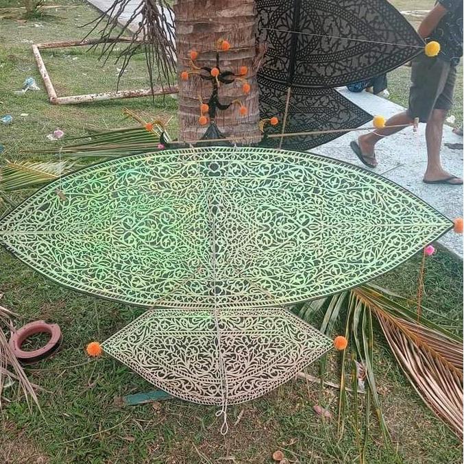 New- Layangan wau bulan ukuran 1 meter ( siap terbang) Beraneka warna Bambu