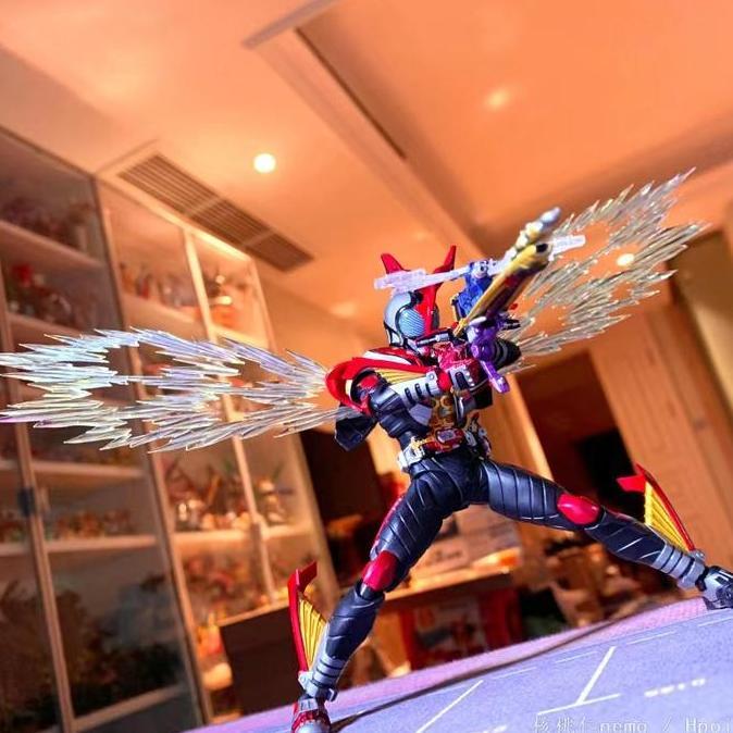 Shf Figuarts Kamen Rider Hyper Kabuto Ss Shinkocchou Seihou Figure