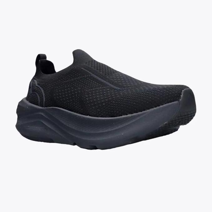 SEPATU SNEAKERS ORTUSEIGHT HYPERBLAST SLIP-ON - BLACK .