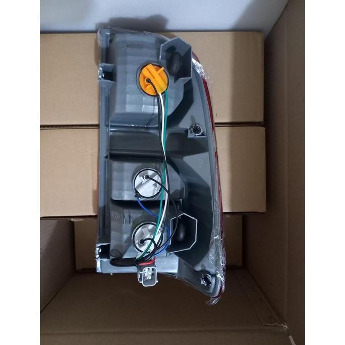 New- LAMPU REM BELAKANG STOP LAMP TOYOTA HI LUX HILLUX HILUX VIGO VEEGO