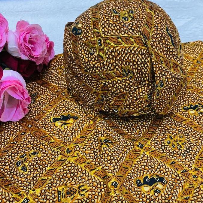 Set Blangkon Solo Jarik Prada Tulis Motif Sidomukti Coklat Elegan