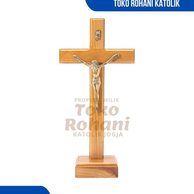 SALIB DUDUK KATOLIK 30 CM / SALIB MEJA KAYU / PATUNG SALIB