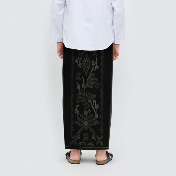 Spesial Sarung Atlas Premium 725 Tumpal Kembang Polos Warna Hitam 01