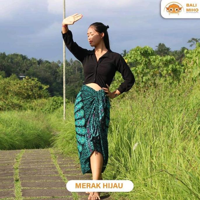 Miliki Sarung Pantai Bali - Kain Pantai Bali - Kain Bali - Sarung Pantai - Kamen Pantai -