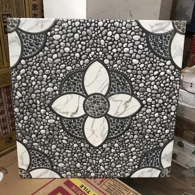 Keramik lantai 40x40 (kasar)/ keramik taman/ keramik teras/kamar mandi