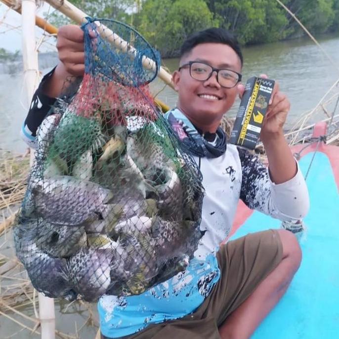 Neuroattractant Spray Fish Attractant Ikan Umpan Pancing Non Essen Dari Always Strike