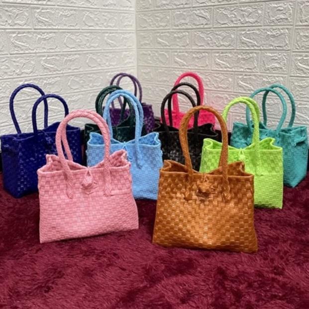 DISKON` NEW ARRIVAL Tas Anyaman Kecil Petty S POLOS Muat Beban 1kg Premium Tas Plastik Jali Souvenir