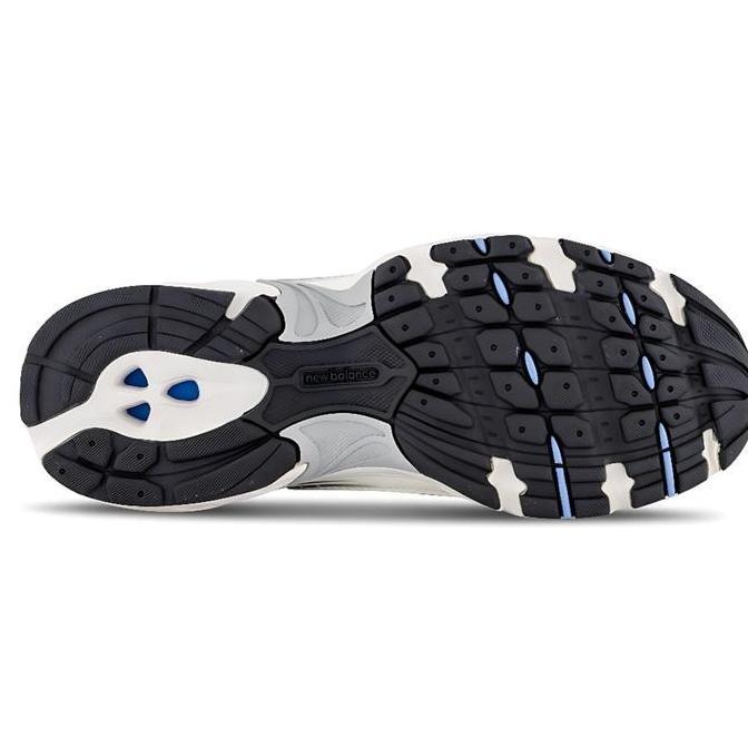 SEPATU NEW BALANCE 530 IVORY BEE