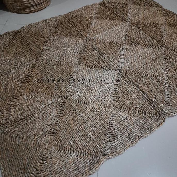 Karpet/Tikar Kotak Anyaman Mendong