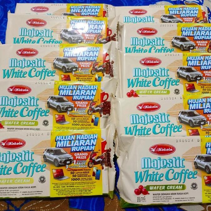 wafer white coffee wafer Majestic 1 dus isi 30 pcs Food Camilan Snacks
