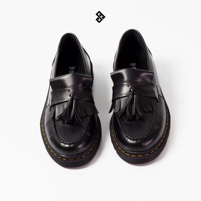 TERLARIS - Sepatu Pria Loafers Docmart Sepatu Slip On Pria Sepatu Hitam Cowok Sepatu Pria Slip On Lo