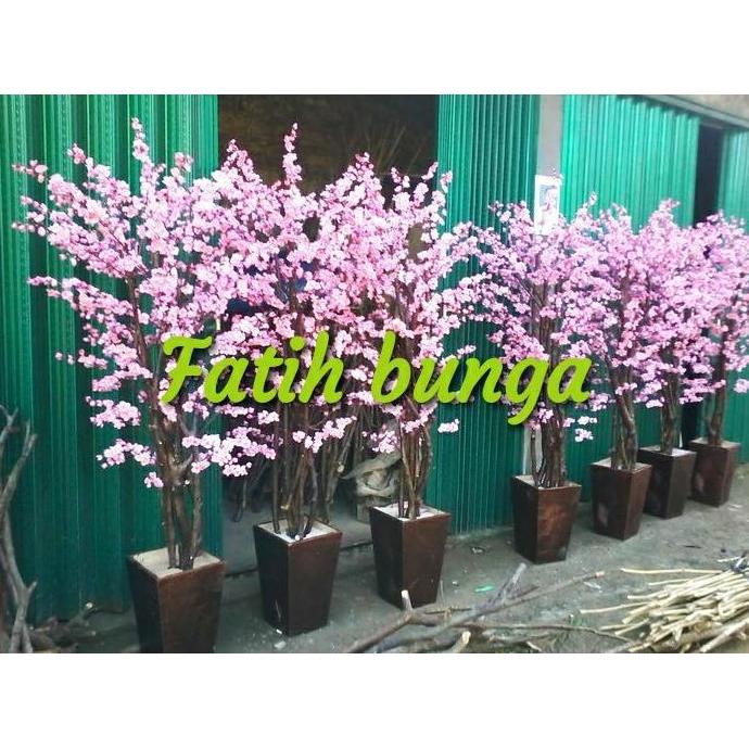 PROMO DISKON - Pohon Sakura Pink Plastik Saten Import Tinggi 150cm dengan Pot Kayu atas Pot Rumput S