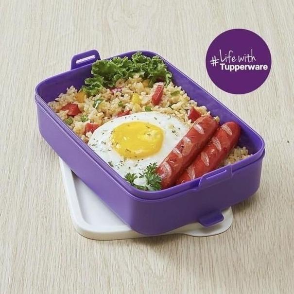 Tempat makan Tupperware lunch box 900 ml