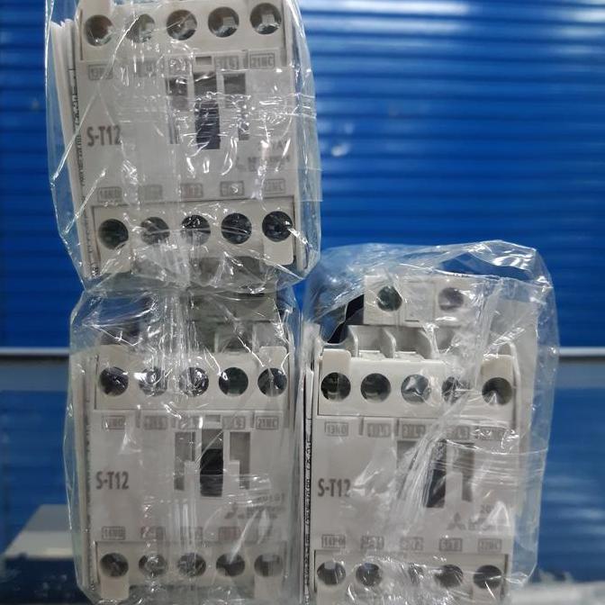 kontaktor ST-12 st 12 st12 220V 110V MITSUBISHI