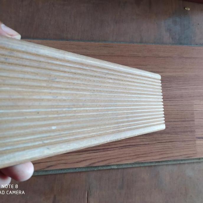 Papan Kayu Pagar dan Lantai Decking Bengkirai - Damar Laut 19x90x900mm Promo