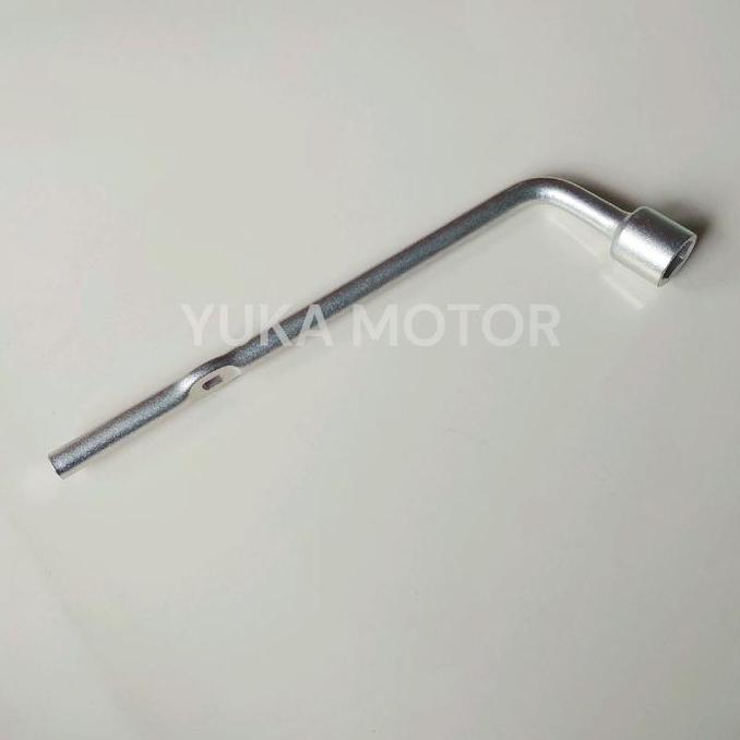 Kunci Roda Mobil 19mm Original Mobilio / Jazz / Brio  / Ertiga