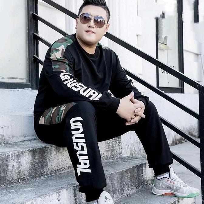 Super Murah, Set Unus Setelan Olahraga Pria Baju Training Pria Jumbo Setelah Jumbo Pria