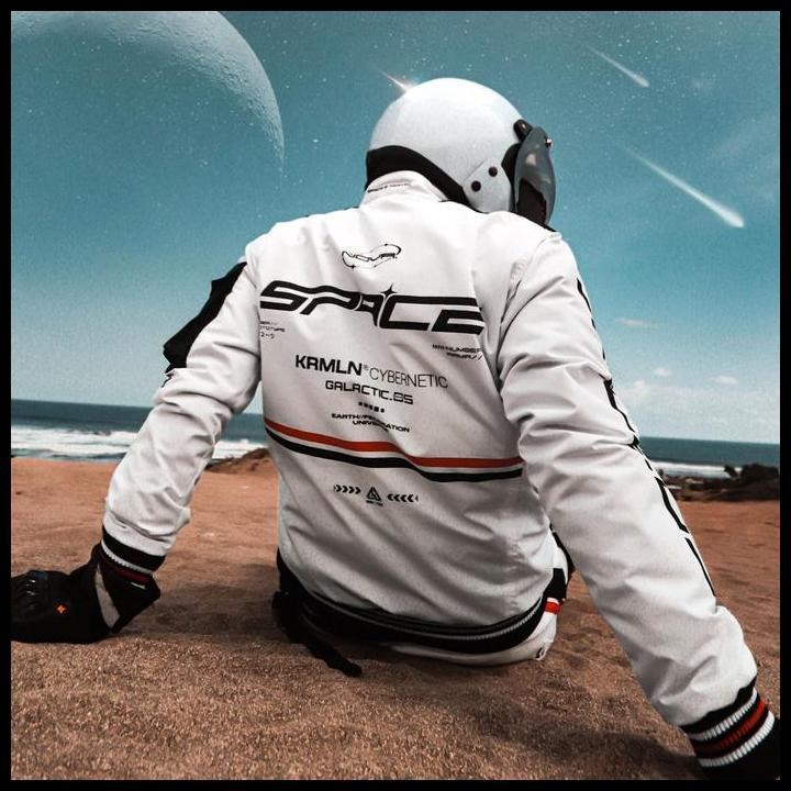 Best Seller Kremlin Bomber Jacket Space Putih - Nova