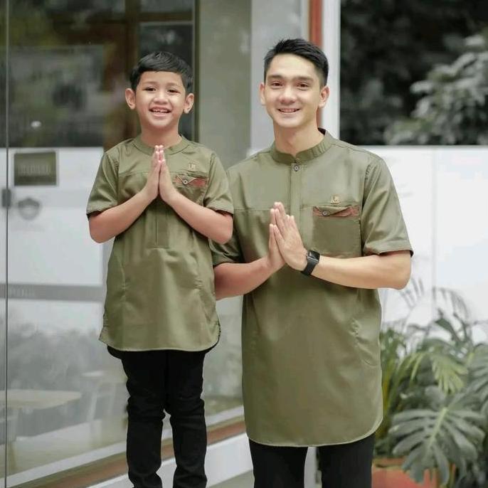Kidsrelig- Baju Koko Couple Ayah Dan Anak Warna Hijau Army Kode Fauzan Bahan Toyobo Katun