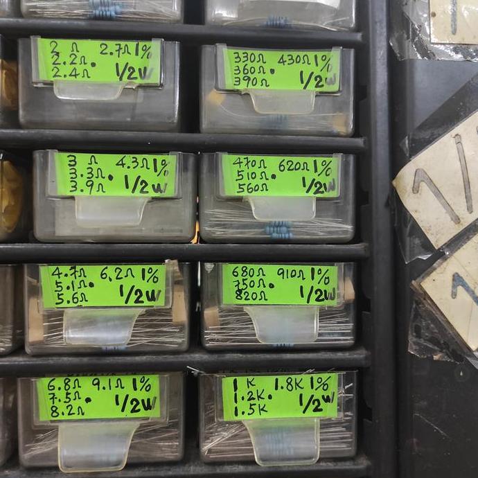 Resistor 1 ohm sampai 1mega ohm 1/2wat 1