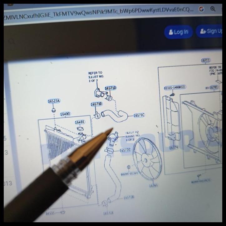 GRATIS ONGKIR SELANG RADIATOR ATAS ETIOS 16571-0Y040 