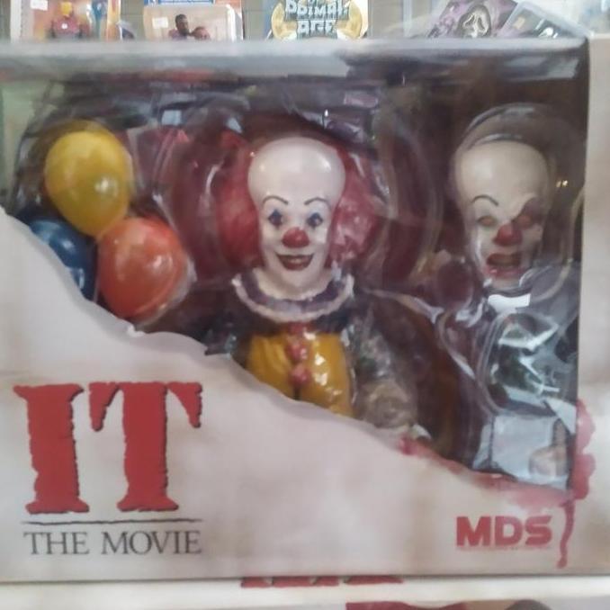 Mezco MDS It Pennywise 1990